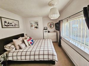 Photo 5- click for photo gallery